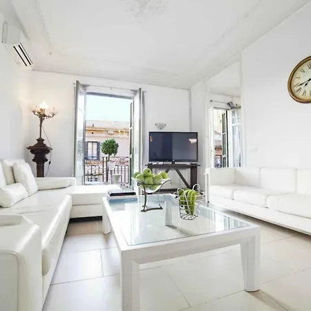 Balcones Y Vistas En El Centro De La Ciudad شقة برشلونة
