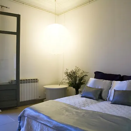 Balcones Y Vistas En El Centro De La Ciudad * 바르셀로나