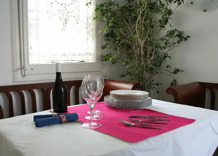 Balcones Y Vistas En El Centro De La Ciudad アパート バルセロナ