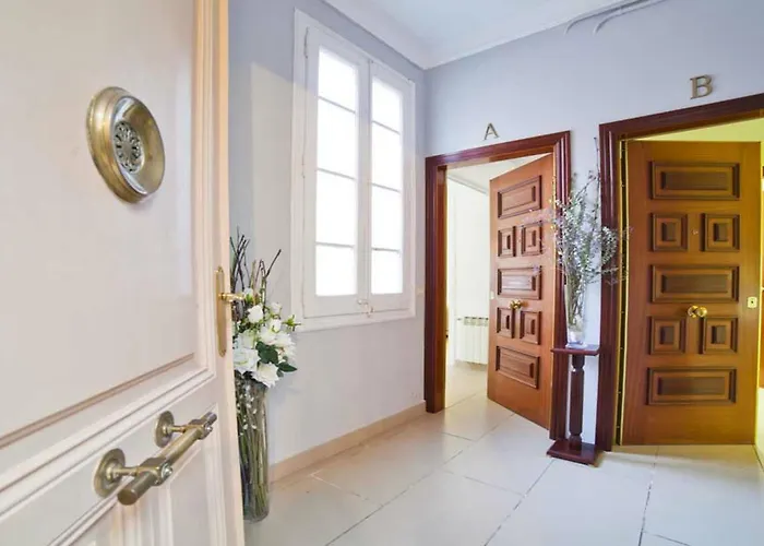 Balcones Y Vistas En El Centro De La Ciudad * バルセロナ